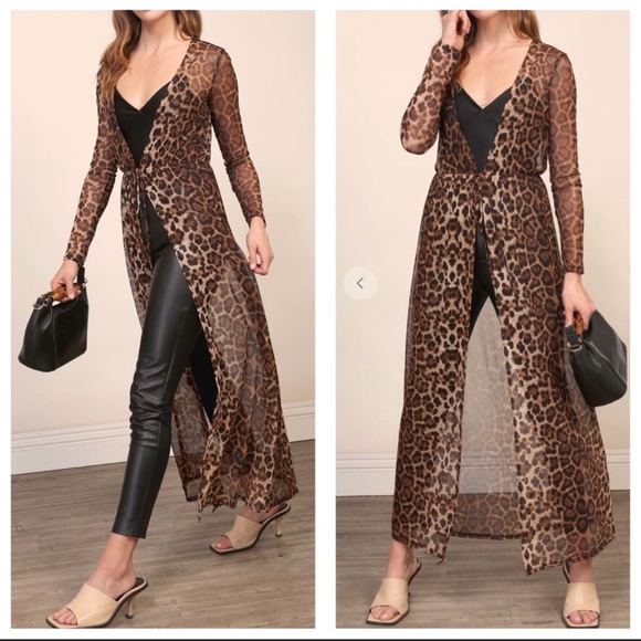 ✨LAST✨Fabulous Leopard print long kimono/duster - Picture 3 of 8
